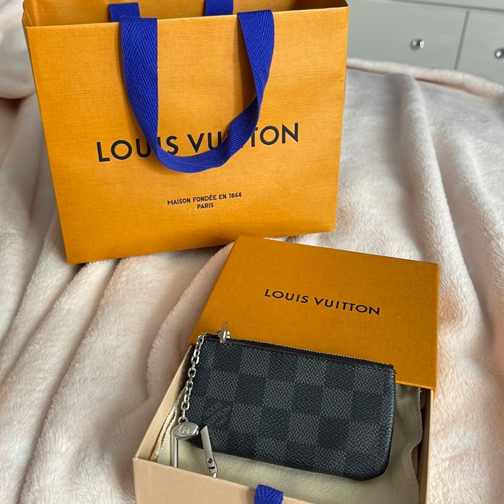 Louis Vuitton key pouch (update)
